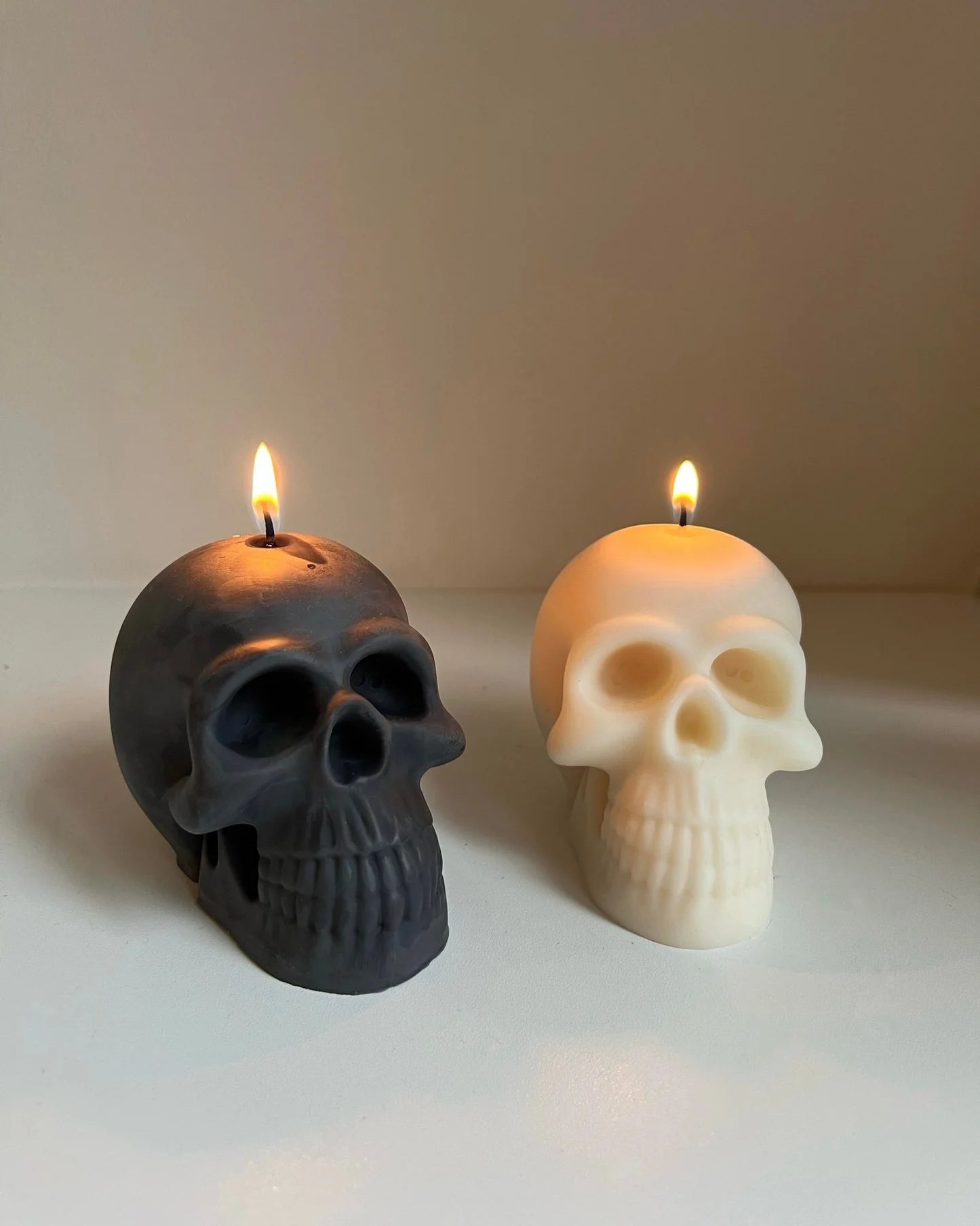 SKULL CANDLE