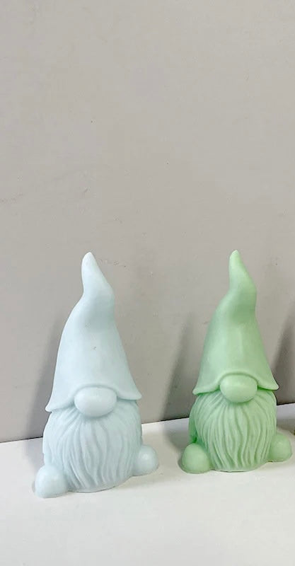 GNOME CANDLE